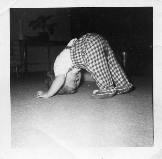 Jon 1 years old somarsault