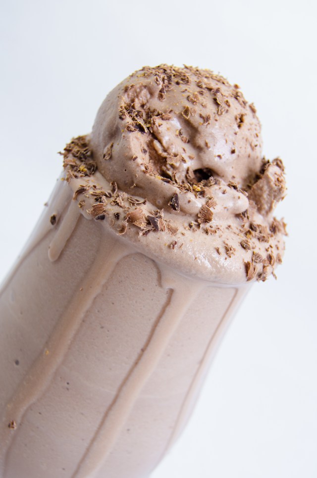 chocolate-malt-shake-3